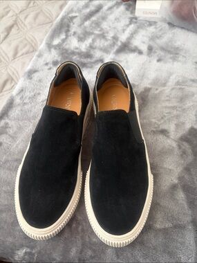 Women Black Slip-On Suede Sneakers
